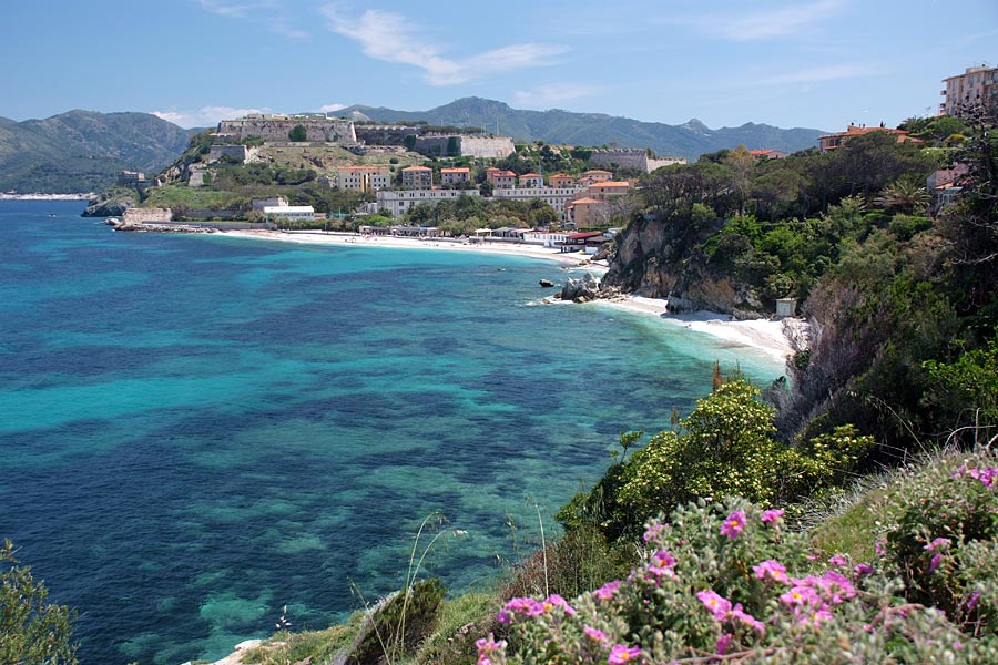 Stranden van Ghiaie en Frati, Elba